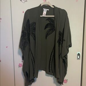 Chico's Olive Kimono with Black Leaf Design